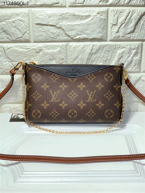 louis vuitton crossbody bags small|Crossbody Bags .